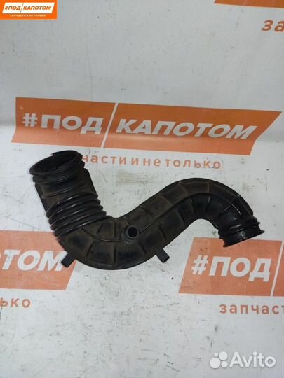 Патрубок воздушного фильтра Ford Transit 7