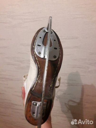 Коньки 37 размер