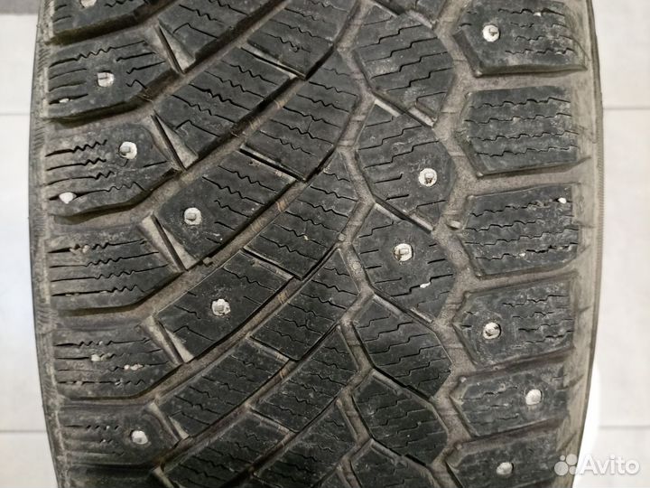 Continental ContiIceContact 215/55 R16