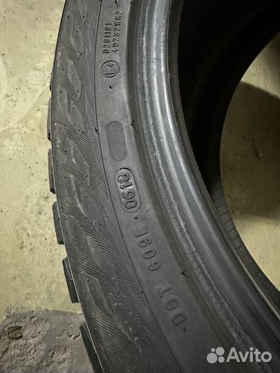 Nokian Tyres Hakkapeliitta 9 SUV 275/40 R20