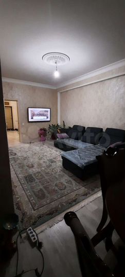 2-к. квартира, 75 м², 1/10 эт.