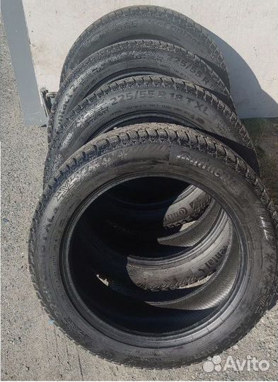 Continental IceContact 2 SUV 225/55 R18 102T