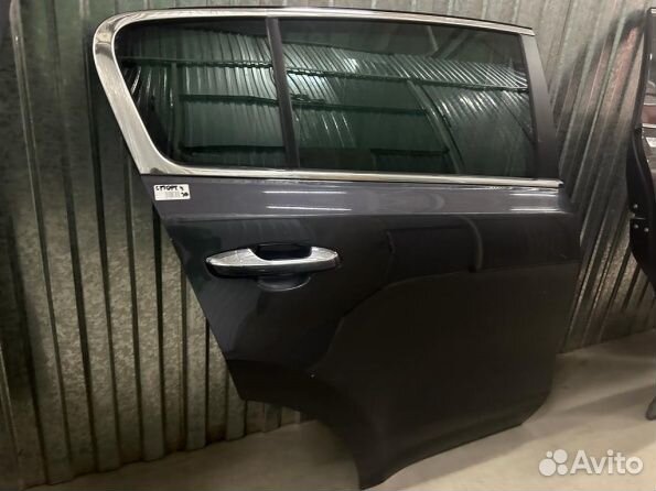 Задняя правая дверь Kia Sportage 4 2015-2022