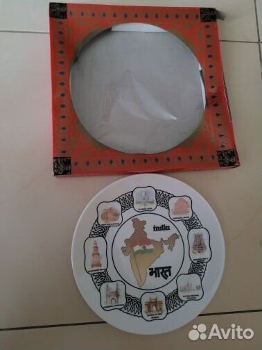 Сувенирные тарелки