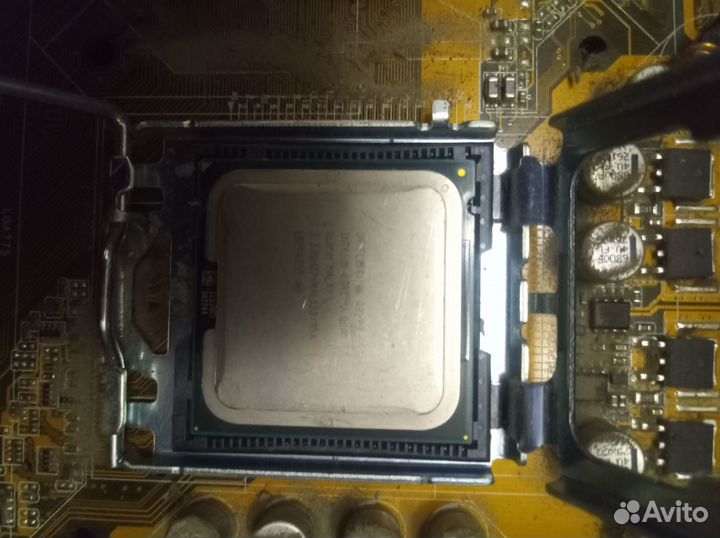 Asus P5B 775+Intel Core 2 Quad Q8200