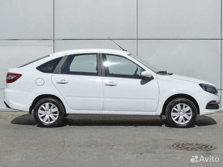 LADA Granta 1.6 МТ, 2023, 6 км