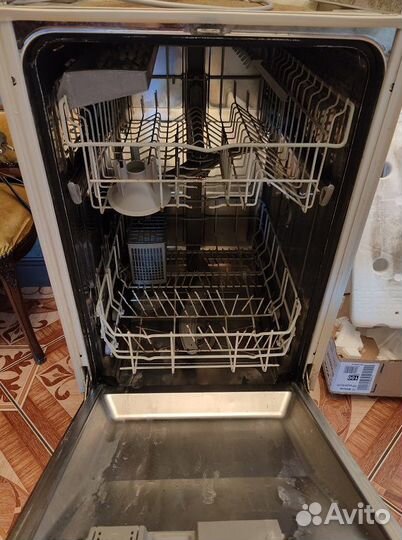 Продам посудомоечную машину bosch 45см