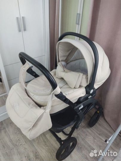 Продаю коляску 3 в 1