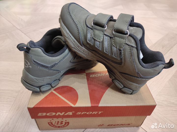 Кроссовки Bona 31р