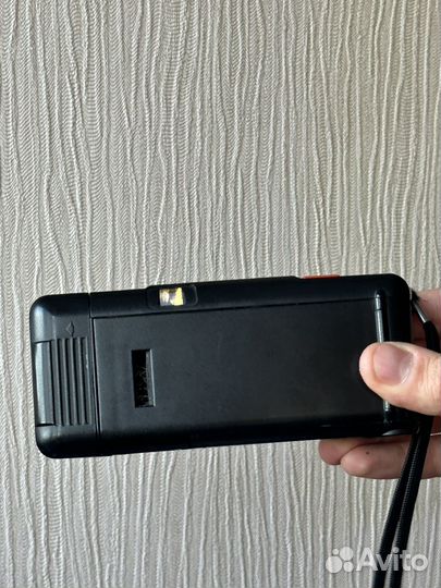 Пленочный фотоаппарат Toma