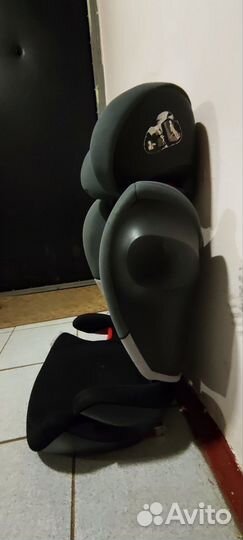 Продам автокресло Sybex Solution M-fix 15-36