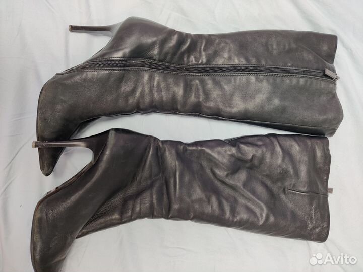 Зимние кожаные натуральные сапоги две пары
