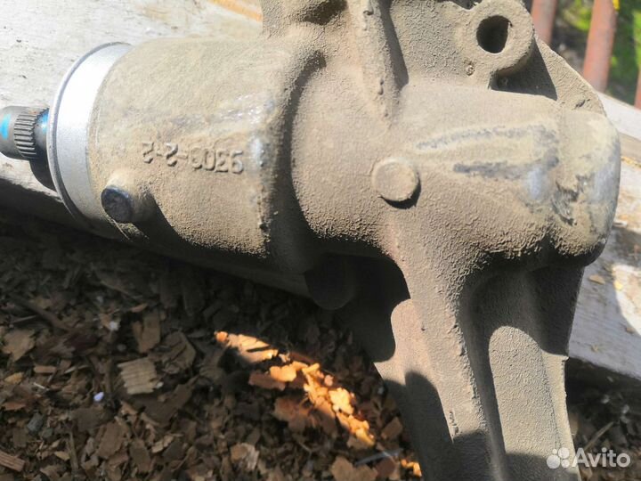 Рулевая реика таета аурус