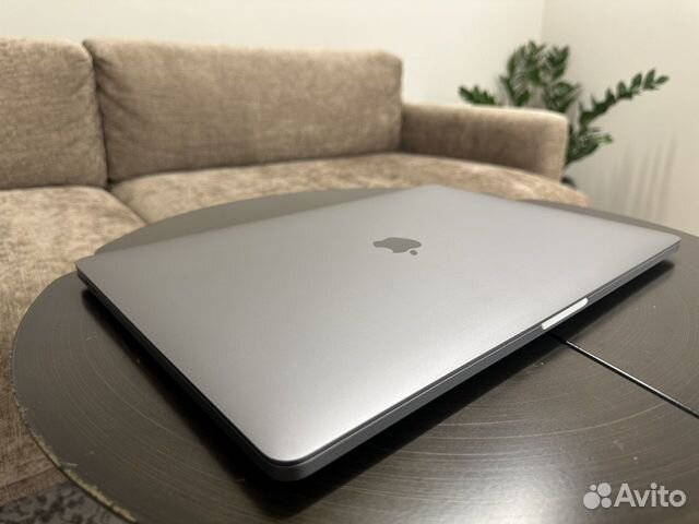 Продам Apple Macbook Pro 16 2019 i9 16gb 512GB