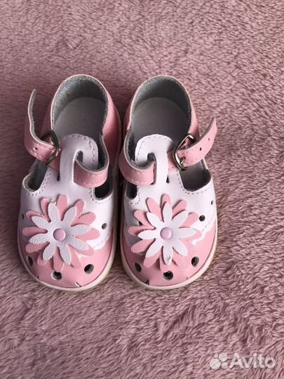 Сандалии для девочки