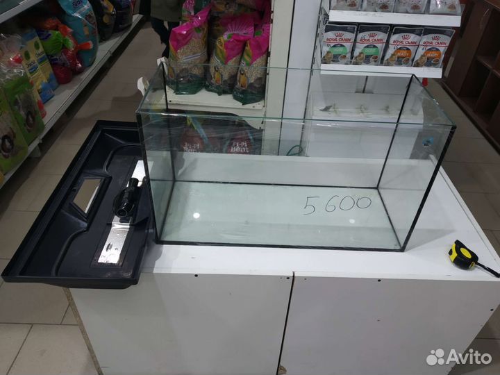 Аквариум с крышкой 80л