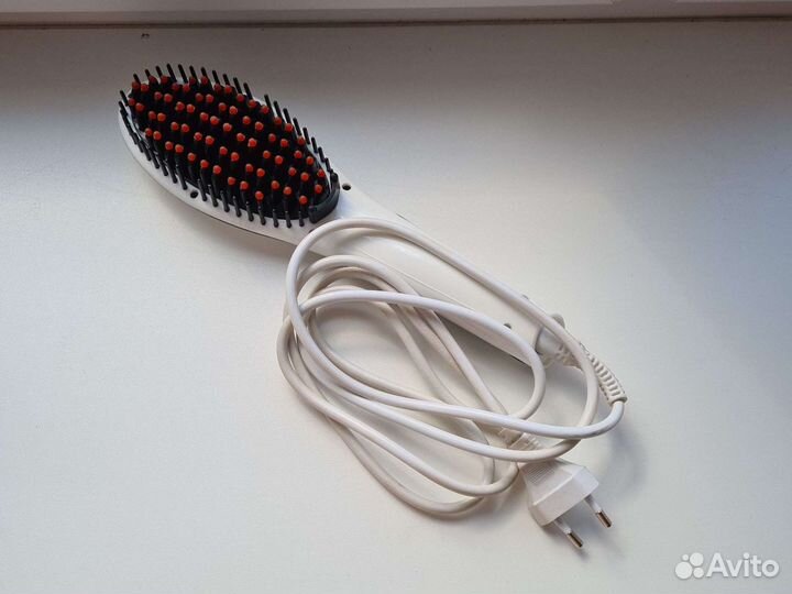 Расческа-выпрямитель
