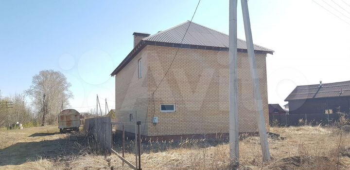 Дом 237 м² на участке 11,8 сот.