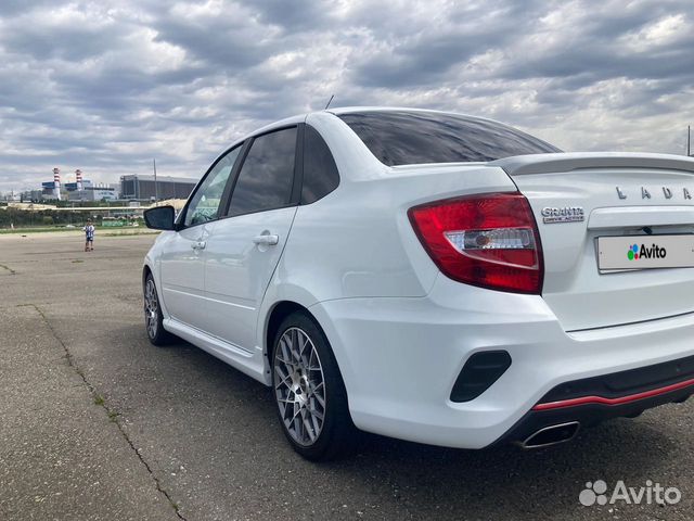 LADA Granta 1.6 МТ, 2021, битый, 23 000 км