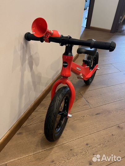 Беговел Moby Kids Phoenix