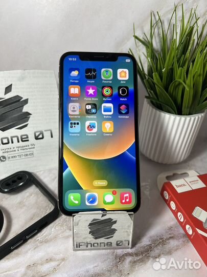 iPhone X, 64 ГБ