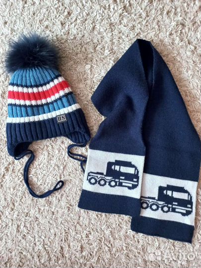 Комплект шапка и шарф