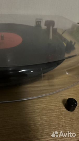 Проигрыватель ion max