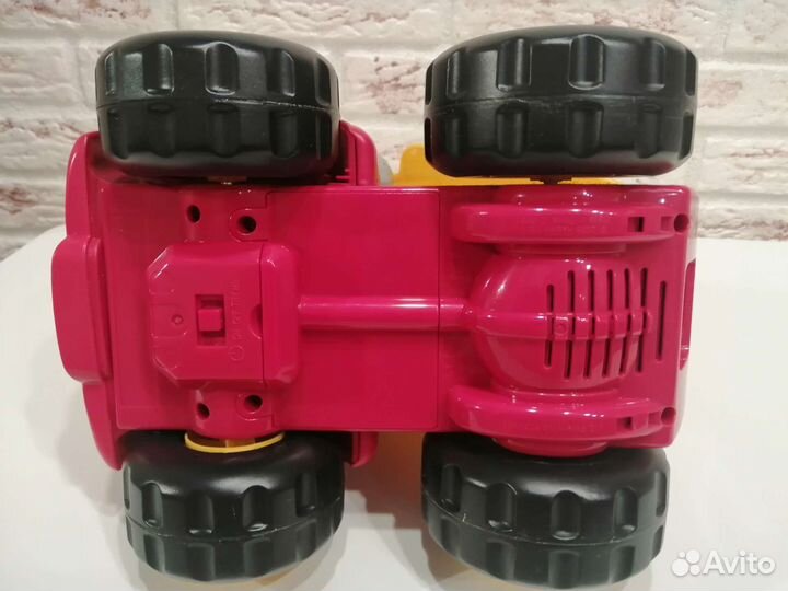 Игрушка машина свет, звук