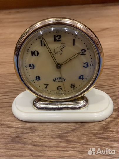 Часы будильник «Дружба» СССР