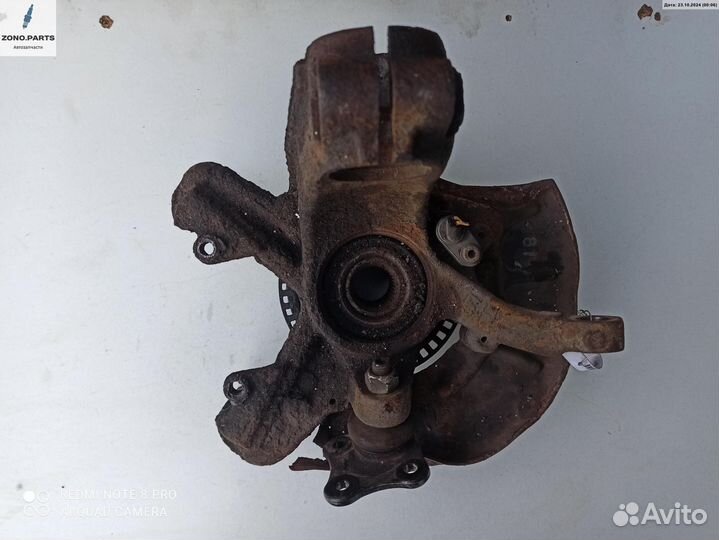Ступица передняя правая 1J0407614 на Volkswagen Golf-4