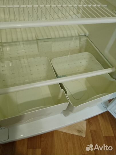 Холодильник 