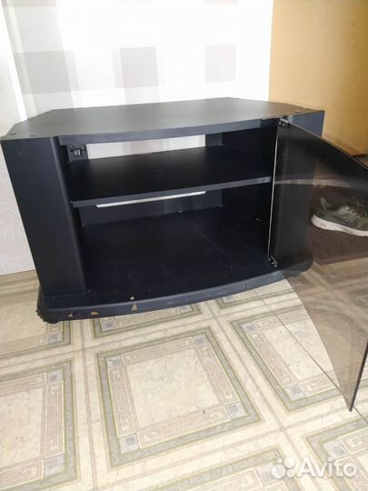 Тумба под телевизор