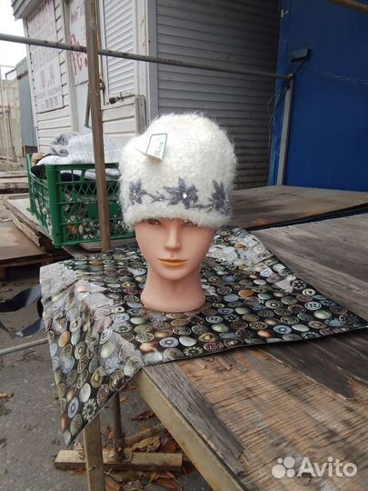 Шапка женская