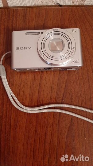 Компактный фотоаппарат sony