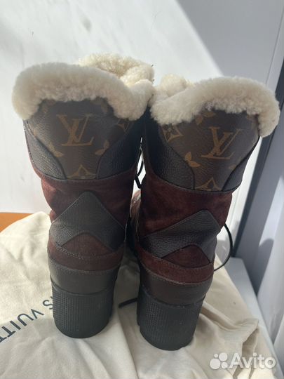 Сапоги Louis Vuitton 38 р