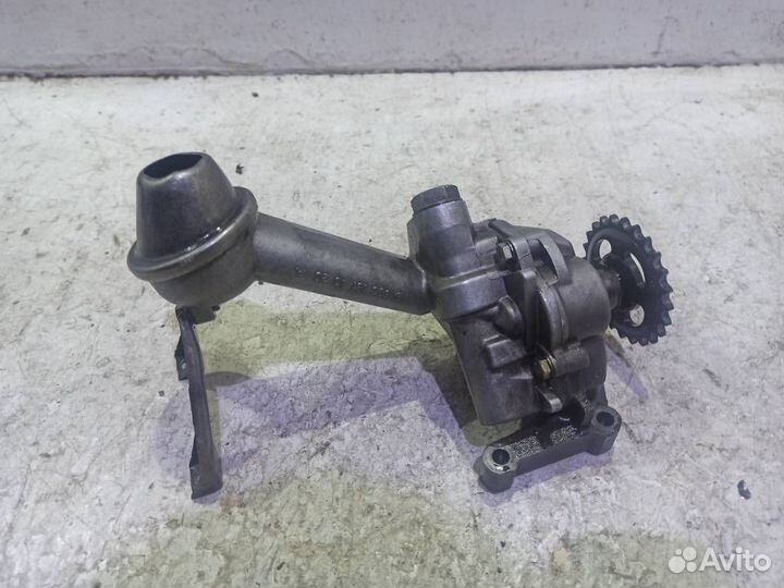 Насос масляный A6021801001