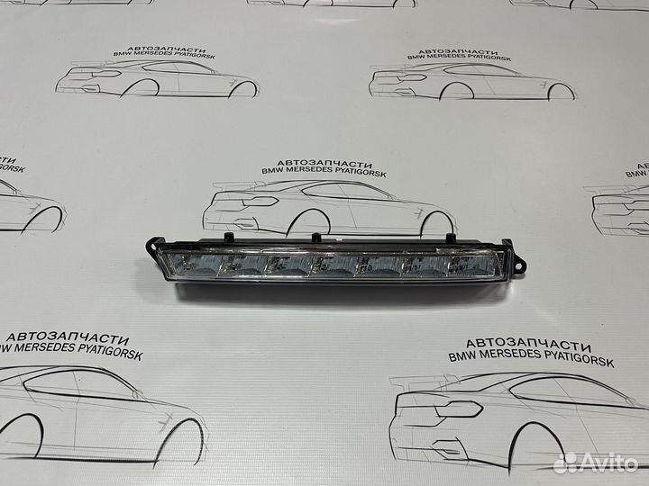Левый ходовой огонь Mercedes GL x164 ML w164