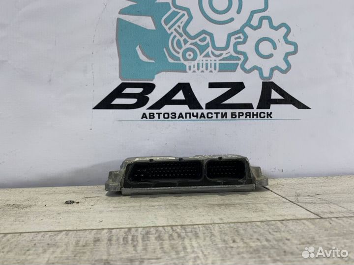 Блок управления двигателем Volkswagen Polo 5