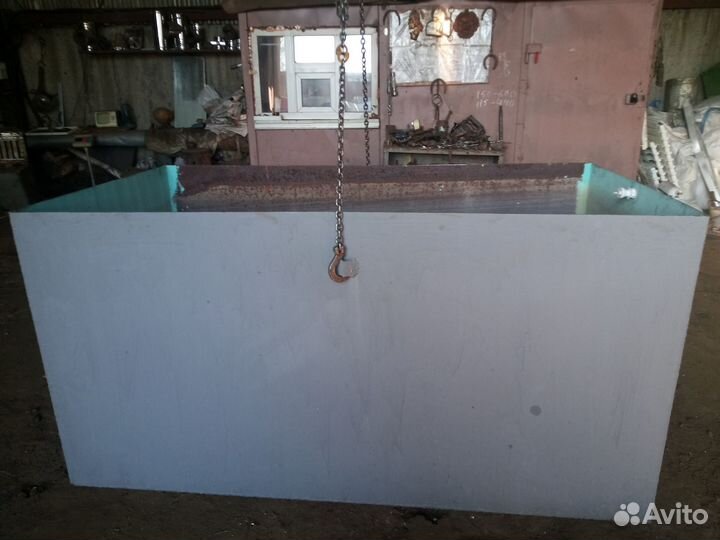 Бак для воды металлический