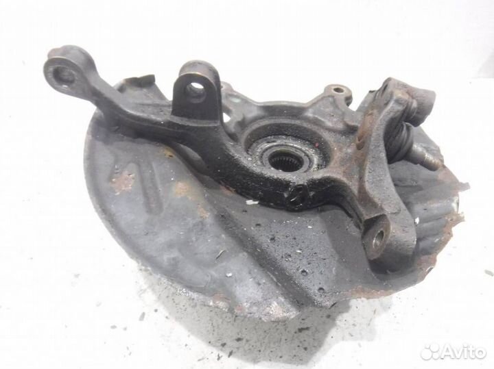 Кулак передний правый бмв