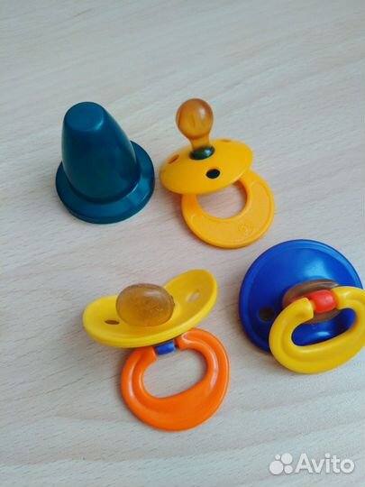 Детский набор. (бутылочки и т. д)