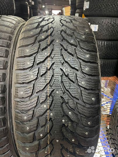 Nokian Tyres Hakkapeliitta 9 SUV 275/45 R21 110T