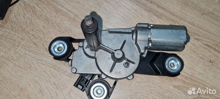 Мотор заднего стеклоочистителя Volvo V50 B5254T5