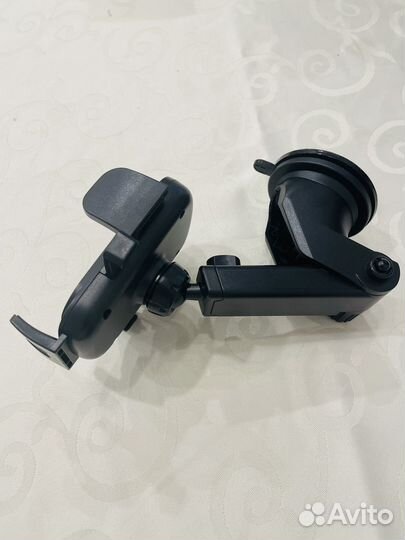Держатель для телефона в машину