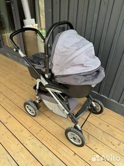 Отдам бесплатно детскую коляску