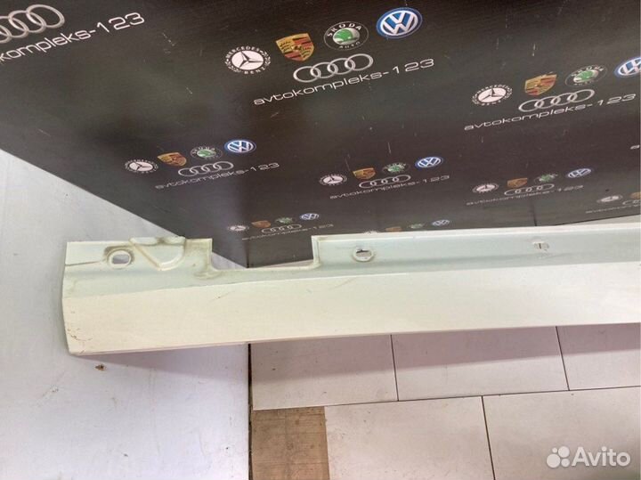 Накладка на порог правая Mercedes-Benz E-350 W212