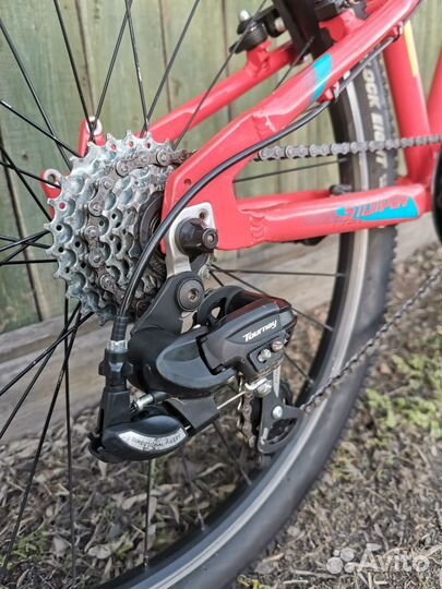 Велосипед GT stomper prime 24