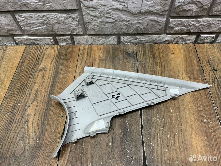 Skoda Octavia A7 Обшивка стойки задняя LH RH