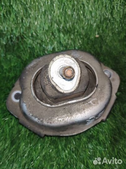 Подушка двигателя левая Bmw X3 3.0Si E83 N52K 2010