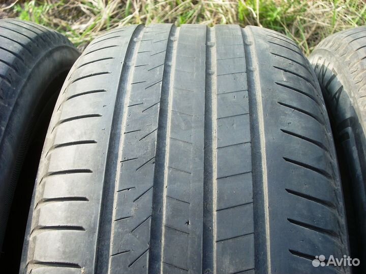 Bridgestone Alenza 001 225/60 R18 100H